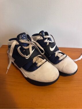 Nike Kids Navy and White Mid-Top basketball shoes